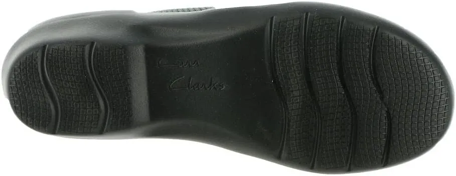 Clarks Women's Sashlyn Edge Loafer