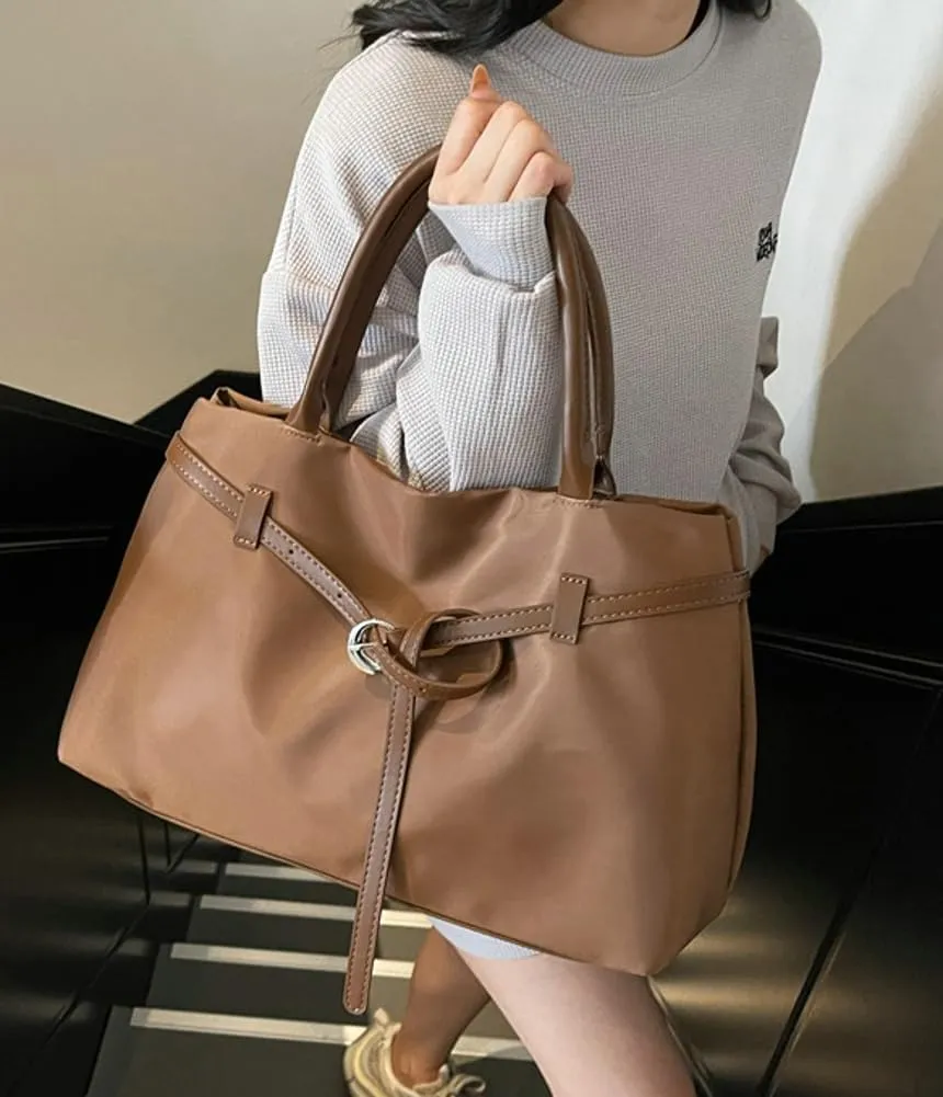 Large Capacity Belt Solid Tote Bag for Women Durable Outdoor Shoulder Bag Practical Work Holiday Underarm Bags 2025