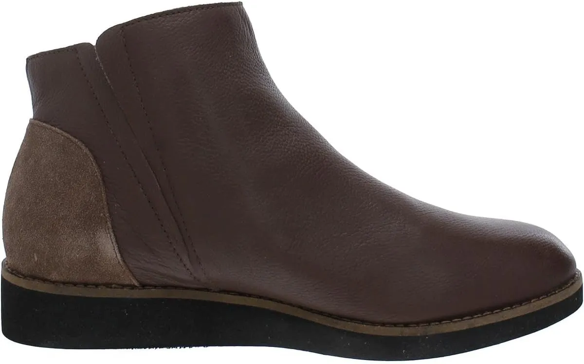 SoftWalk Women's Wesley Ankle Boot