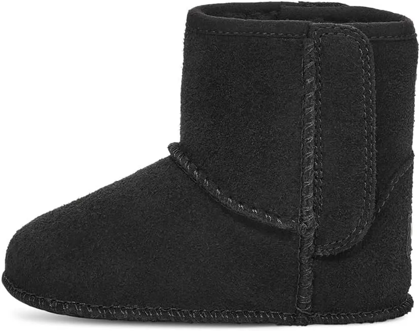 UGG Unisex-Baby Classic Fashion Boot