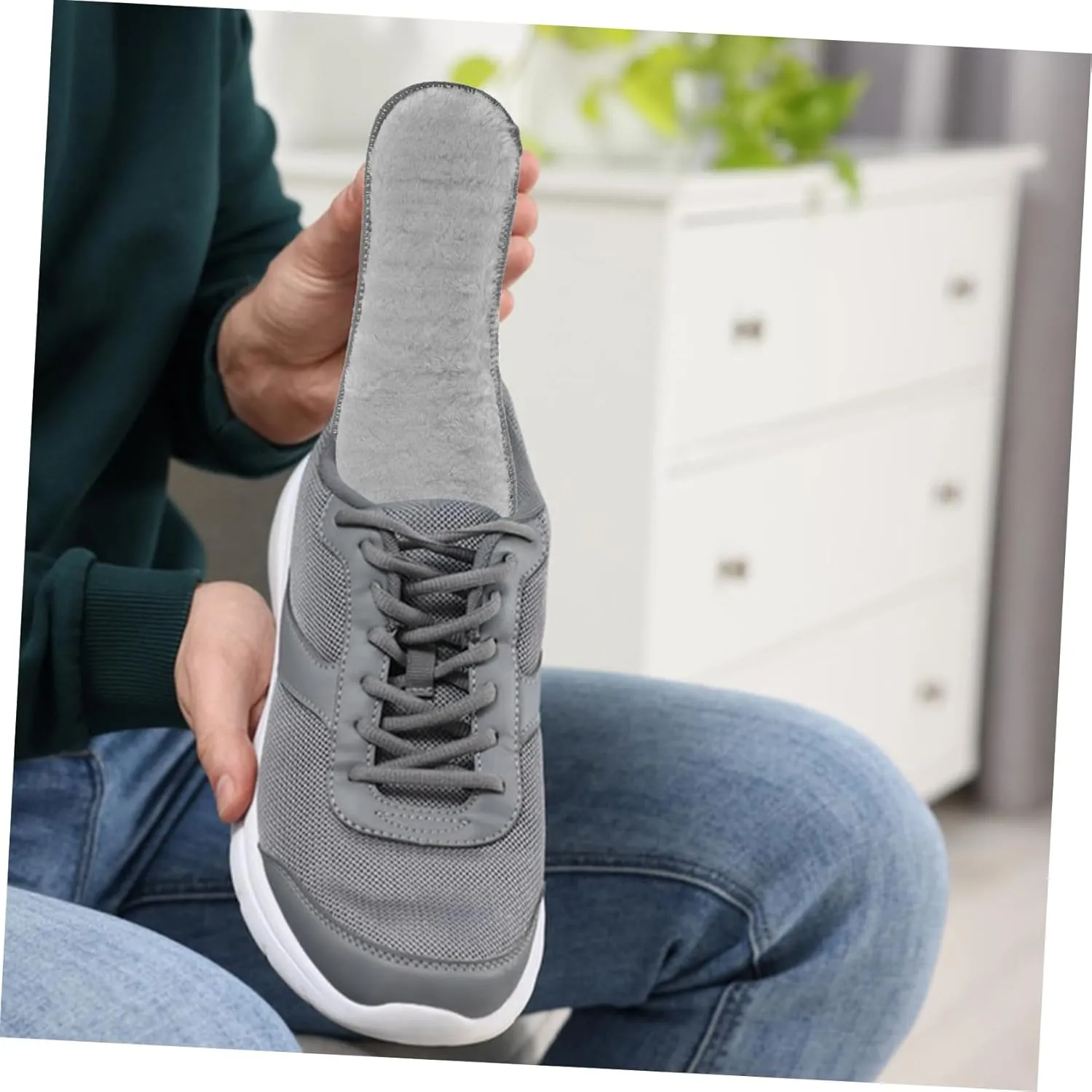 VALICLUD 4 Pairs Winter Thermal Insoles for Women Thickened Plush Boot Liners Cushioned Fluffy Shoe Inserts with Non Slip Bottom Cozy Warm Shoe Pads for Cold Weather