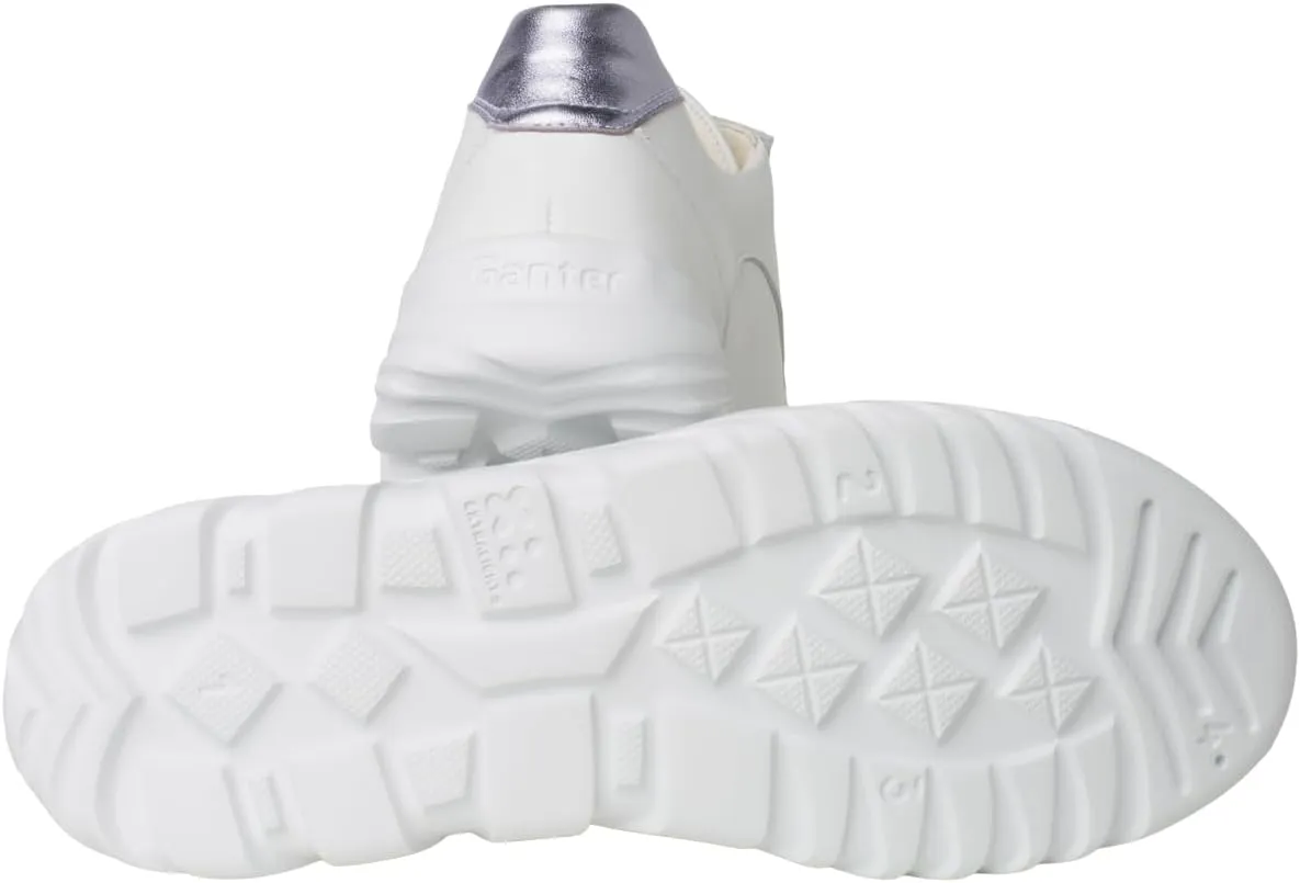 Women's Low-top Sneakers