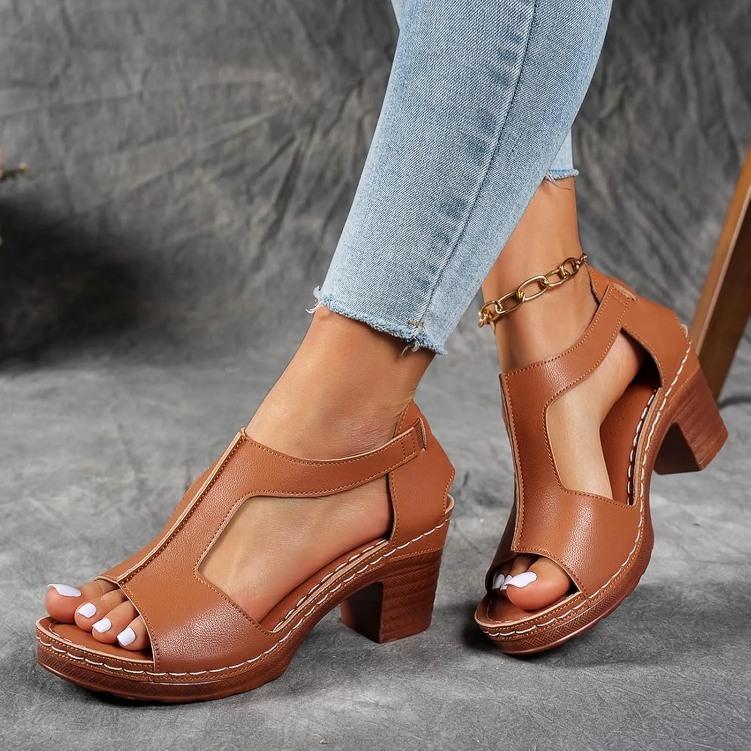 ZSpzx Chunky Heels Sandals for Women 2025 Dressy T-Strap Cutout Comfortable Block Sandal Buckle Mid Heeled Orthopedic Elastic Ladies Cushion Footbed Casual Shoes for Party Wedding Walking Vacation
