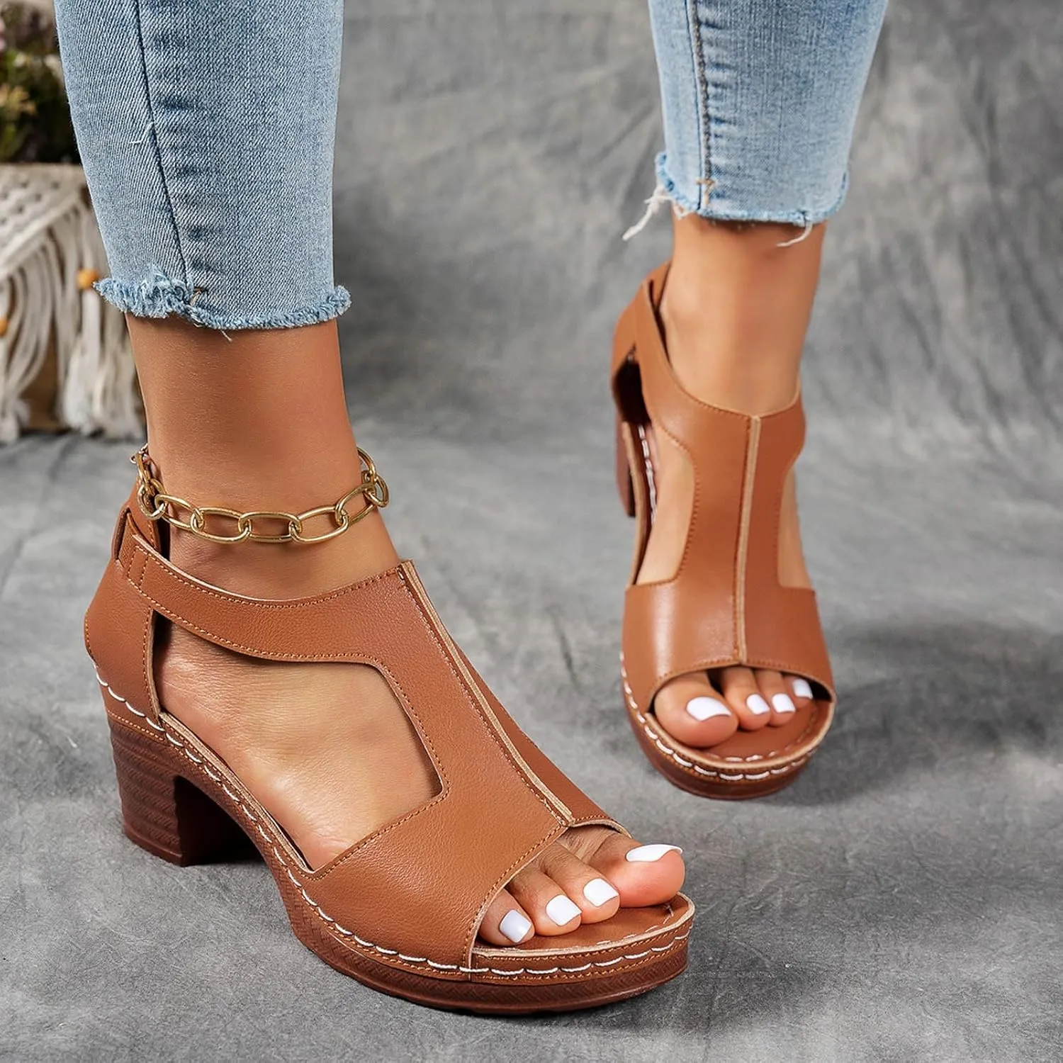 ZSpzx Chunky Heels Sandals for Women 2025 Dressy T-Strap Cutout Comfortable Block Sandal Buckle Mid Heeled Orthopedic Elastic Ladies Cushion Footbed Casual Shoes for Party Wedding Walking Vacation
